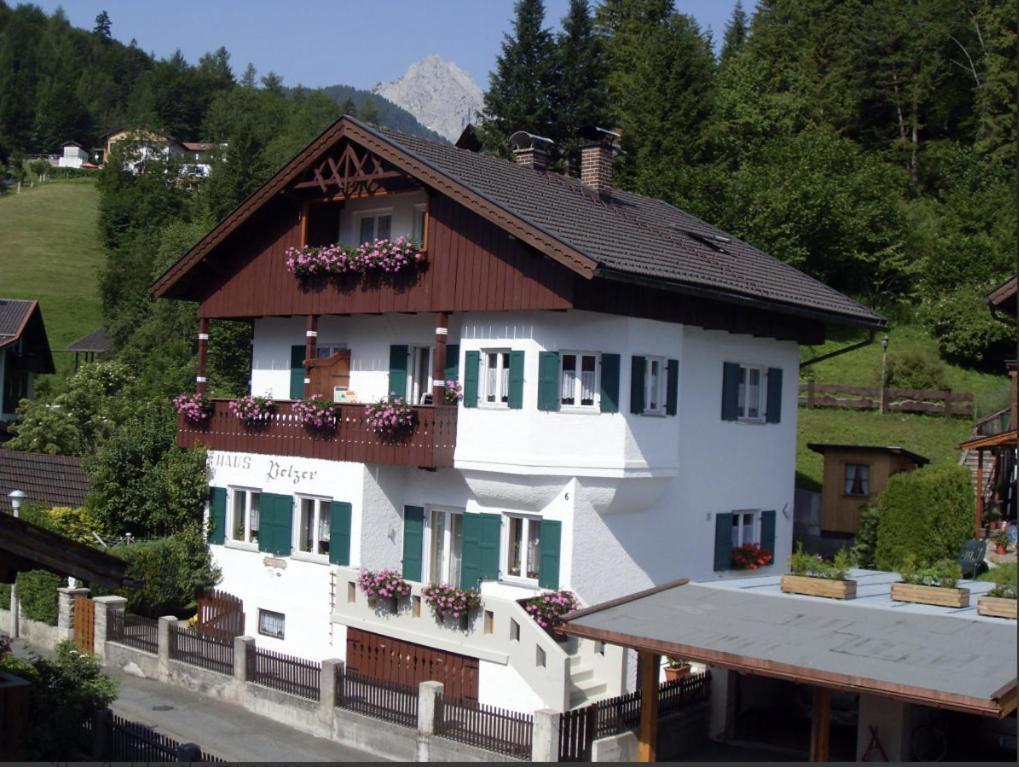 Haus Pelzer Apartamento Mittenwald Exterior foto